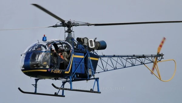 Lại xảy ra vụ rơi máy bay trực thăng tại Italy, hai người chết ảnh 1