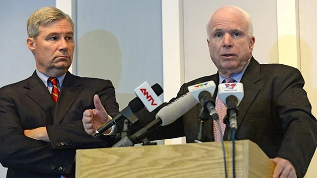 Vì sao Mỹ chưa bỏ cấm vận vũ khí sát thương với Việt Nam? ảnh 1