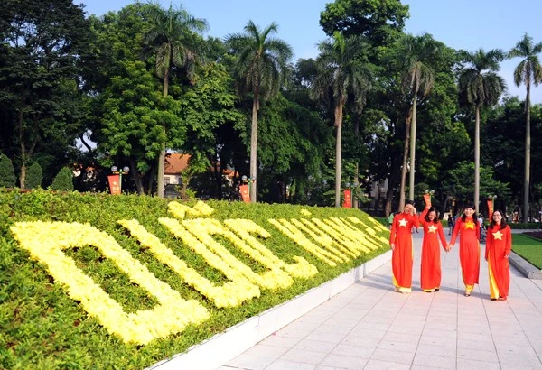 Ngỡ ngàng với vẻ đẹp Thủ đô ngày Quốc khánh ảnh 15