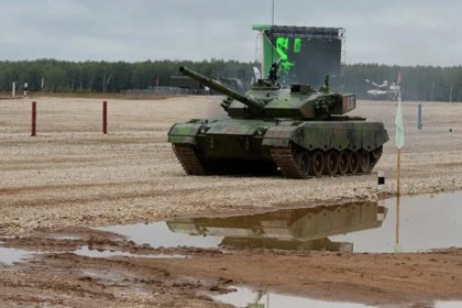 Xe tăng Type 96A: Lộ tẩy 'hàng Trung Quốc' ảnh 1