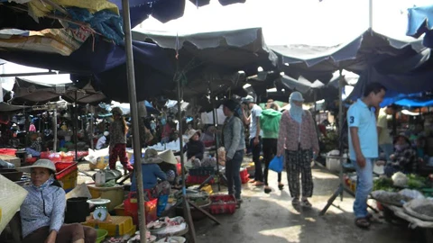 Bà bán cá nghèo trúng số độc đắc 3,4 tỷ đồng ảnh 1