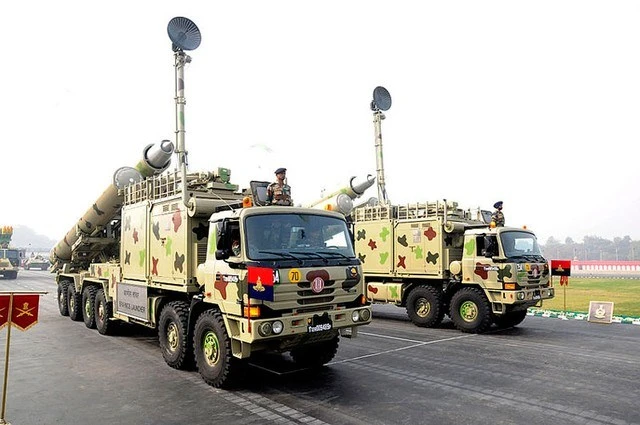 Ấn Độ muốn bán chiến đấu cơ Tejas và tên lửa Brahmos cho Việt Nam? ảnh 5
