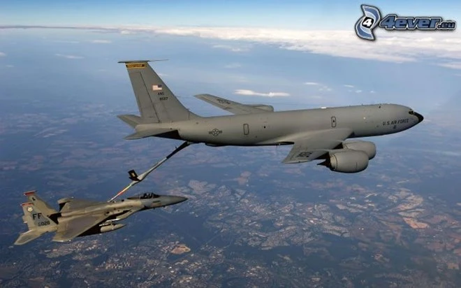 Mỹ dùng vũ khí gì để tiêu diệt IS? ảnh 4