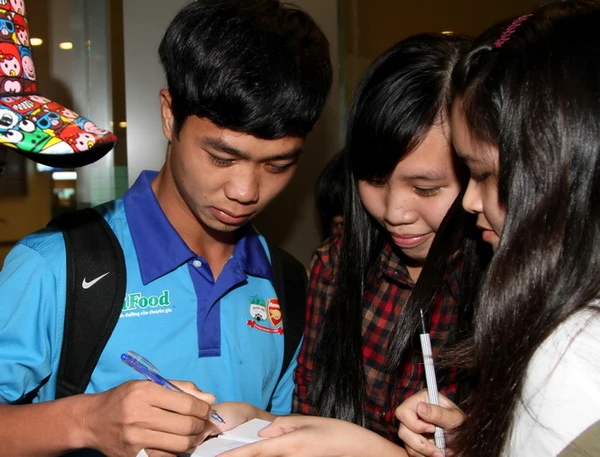 Công Phượng mắc bệnh sao, thầy 'Giôm' đổ lỗi báo chí ảnh 1