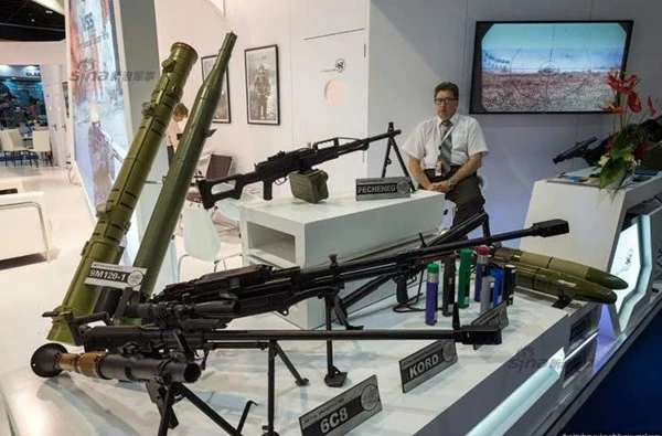 Chiêm ngưỡng vũ khí tối tân Nga chào bán tại UAE ảnh 11