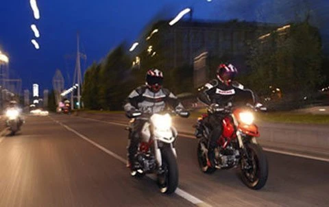 Sử dụng đèn chiếu xa trong thành phố phạt thế nào? ảnh 2