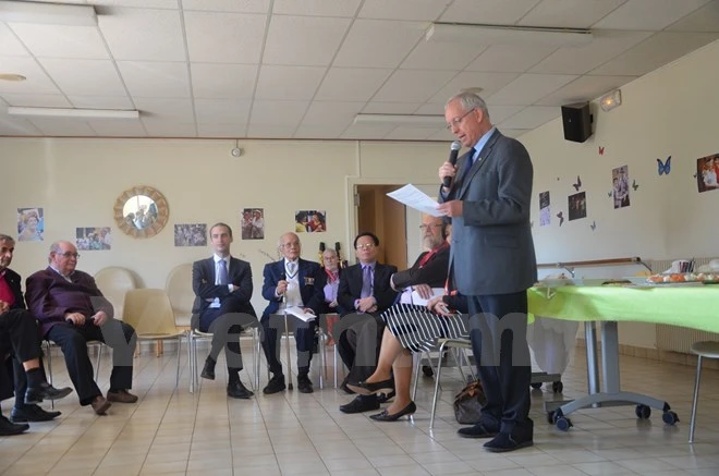 “Lính thợ” Việt Nam tại Pháp được trao Huân chương Công trạng ảnh 3