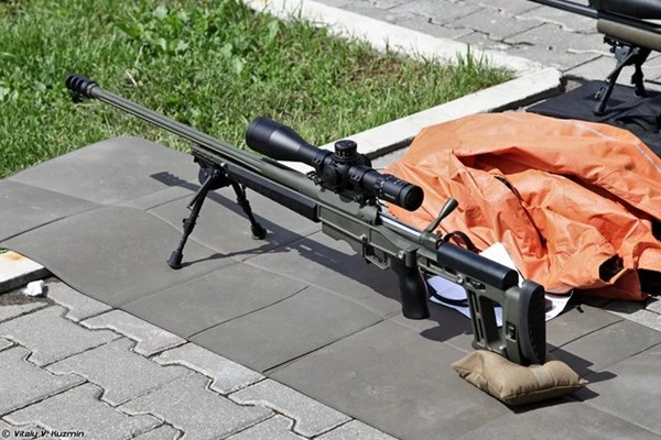 Hé lộ về 'quái vật bắn tỉa' ORSIS T-5000 của Nga ảnh 1