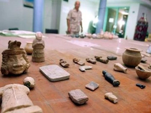 Hé lộ nguồn thu khổng lồ của IS từ 'đồ cổ nhuốm máu' ảnh 2