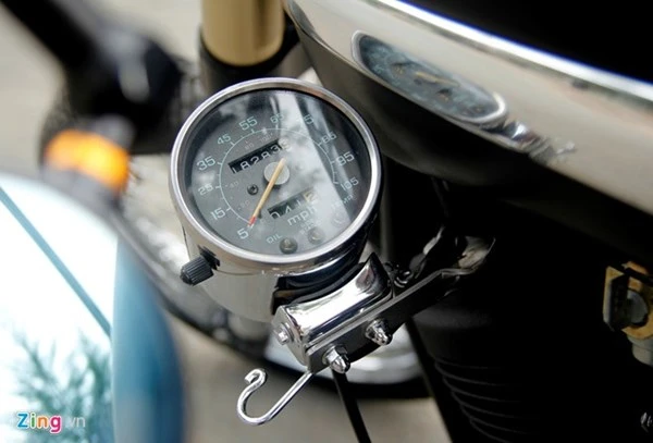 Sửng sốt với môtô tự chế 'cực độc' của thợ xe Sài Gòn ảnh 8