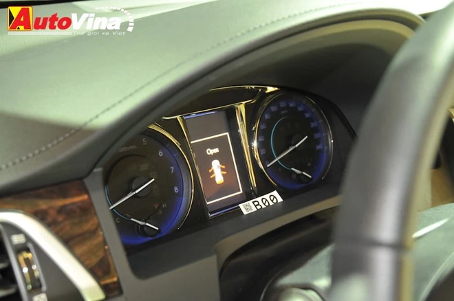 Ngắm chi tiết Toyota Camry 2015 vừa ra mắt ảnh 13