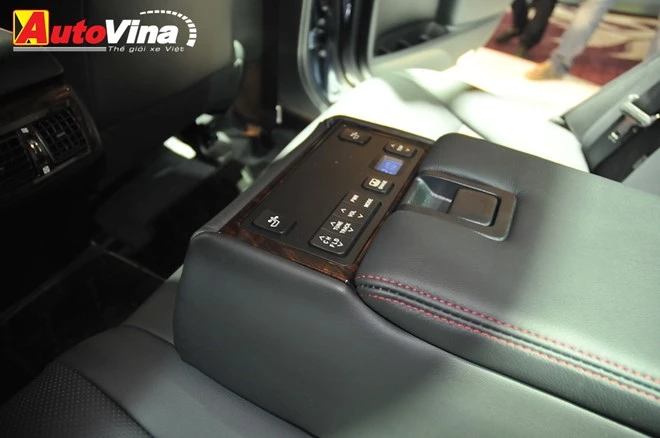 Ngắm chi tiết Toyota Camry 2015 vừa ra mắt ảnh 19