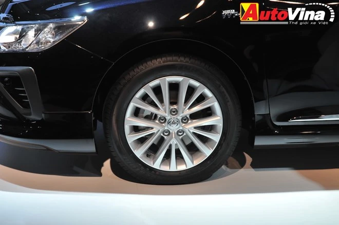 Ngắm chi tiết Toyota Camry 2015 vừa ra mắt ảnh 8