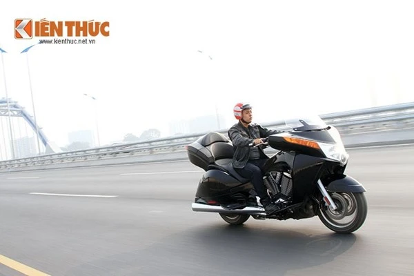 Tận thấy môtô siêu độc Victory Vision Tour 2014 ở Việt Nam ảnh 13