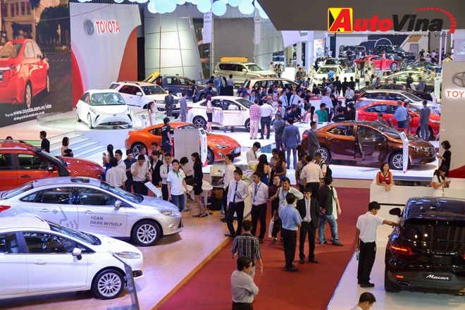 “Vỡ mộng” giảm giá ô tô