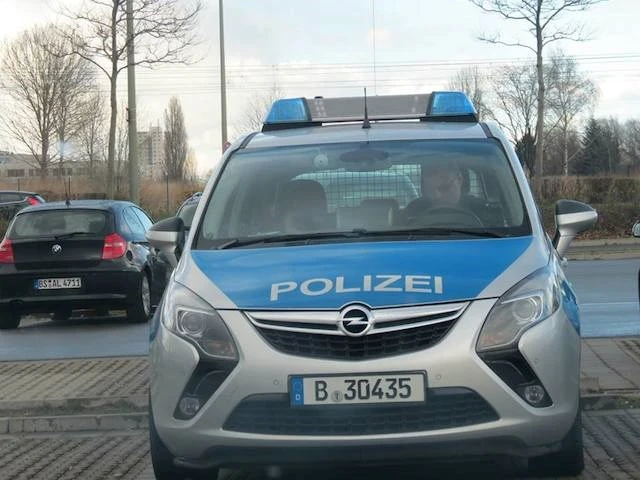 Cách xử lý va chạm giao thông ở Đức qua góc nhìn người Việt