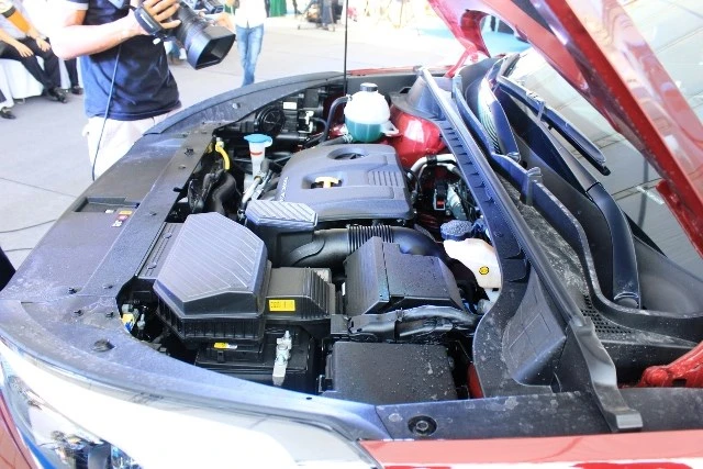 Hyundai Tucson 2016 ra mắt, lịch lãm hơn SantaFe, giá 925 triệu ảnh 10