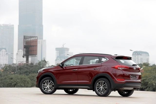Hyundai Tucson 2016 ra mắt, lịch lãm hơn SantaFe, giá 925 triệu ảnh 5