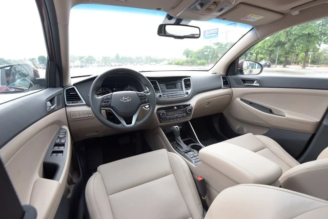 Hyundai Tucson 2016 ra mắt, lịch lãm hơn SantaFe, giá 925 triệu ảnh 7