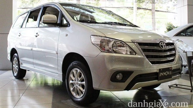 Top 10 mẫu xe bán chạy nhất tháng 8/2015 ảnh 2