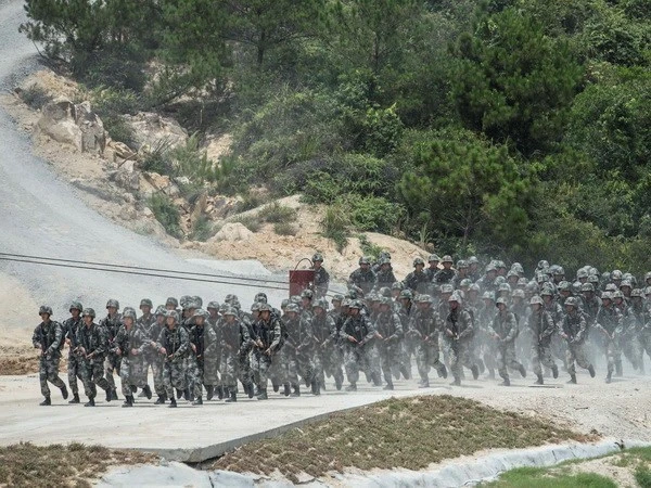 Trung Quốc trấn áp các tổ chức tư nhân trong quân đội ảnh 1