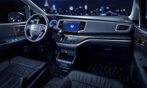 Honda sẽ ra mắt xe 7 chỗ tại triển lãm ôtô VMS 2015? ảnh 1