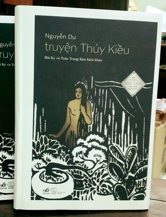 Bìa tập sách Truyện Thúy Kiều với tranh bìa gây dư luận - Ảnh: Nhã Nam
