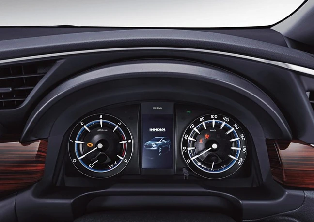 Toyota Innova 2016 sở hữu bộ mặt hoàn toàn mới ảnh 4