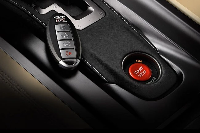 chìa khóa thông minh ô tô