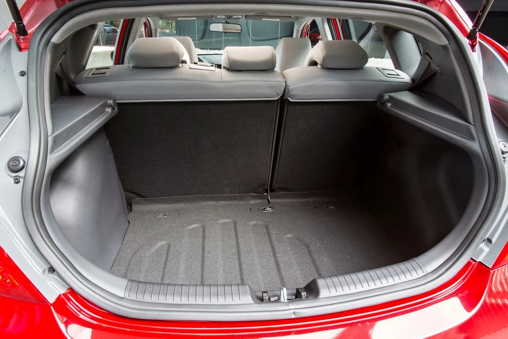 Xe hatchback nào tốt nhất cho phụ nữ? ảnh 14