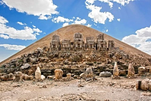 Bí ẩn lăng mộ khổng lồ 2.000 tuổi ở Thổ Nhĩ Kỳ - ảnh 13