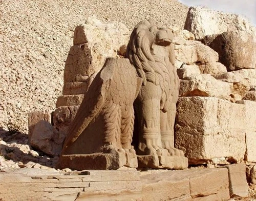 Bí ẩn lăng mộ khổng lồ 2.000 tuổi ở Thổ Nhĩ Kỳ - ảnh 7