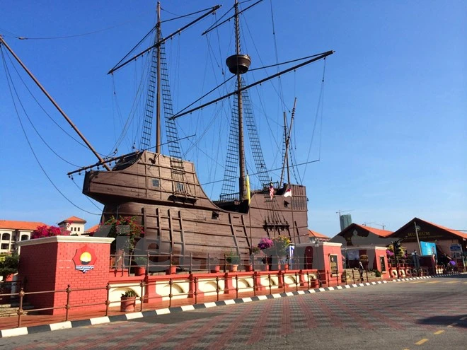 Người Việt 'nhiều chữ' và hành động tự bêu xấu ở Kuala Lumpur ảnh 3