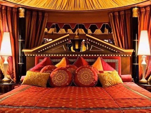 Choáng váng với quà Giáng sinh siêu đắt của các đại gia - ảnh 3