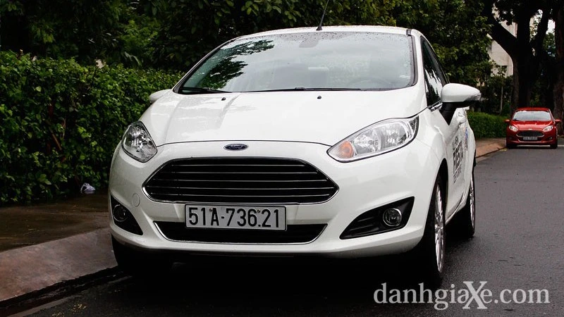 Với 600 - 700 triệu nên chọn xe sedan hạng B nào? ảnh 11