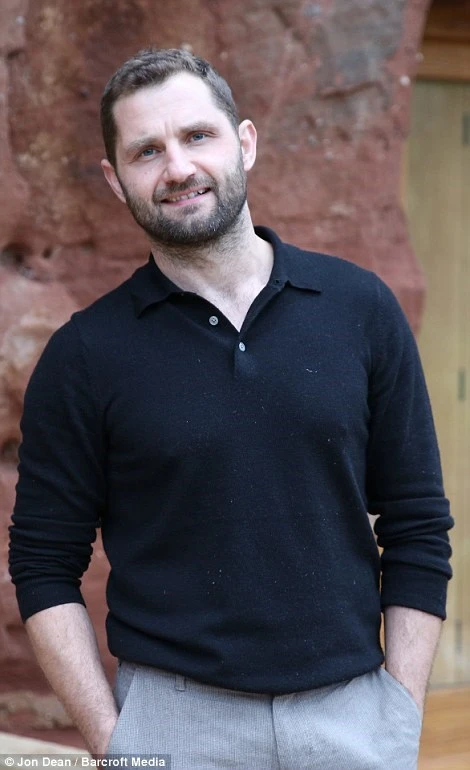 Giám đốc chi 2 tỷ mua hang động để… làm nhà - ảnh 12