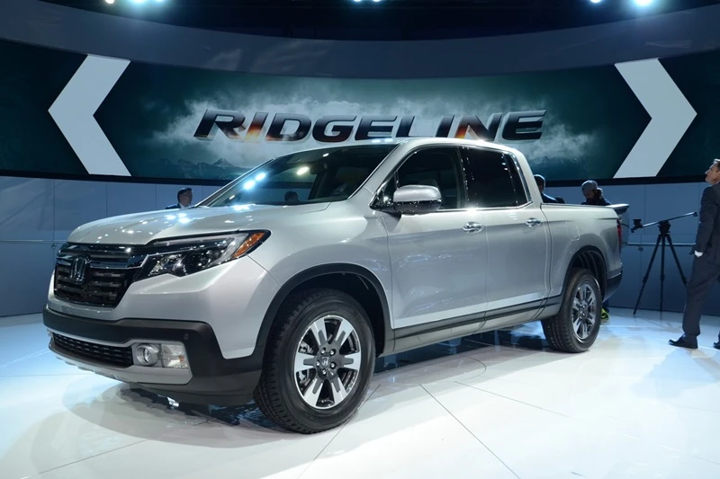 Ridgeline 2017 : Xe bán tải mới của Honda “đại náo” triển lãm Detroit 2016 ảnh 2 Ridgeline 2017 : Xe bán tải mới của Honda “đại náo” triển lãm Detroit 2016 ảnh 2