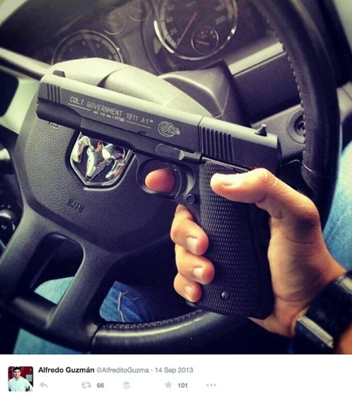 Cuộc sống xa hoa của con trai trùm ma túy El Chapo - ảnh 10