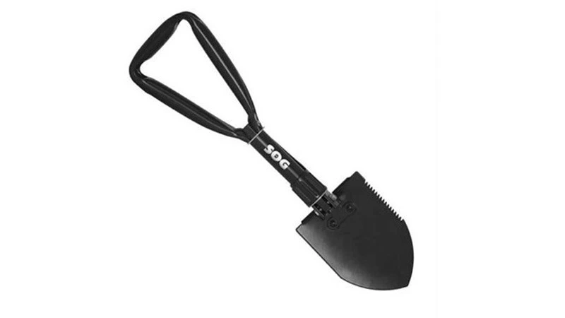 10 vật dụng nên có trên ô tô vào mùa đông ảnh 3