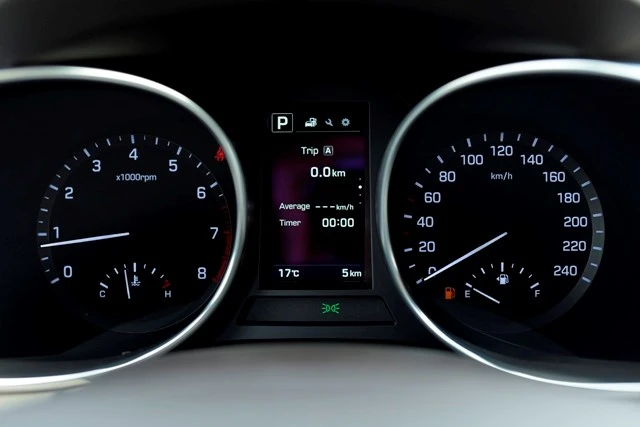 Chính thức ra mắt, Hyundai SantaFe 2016 giá từ 1,1 tỷ đồng ảnh 6