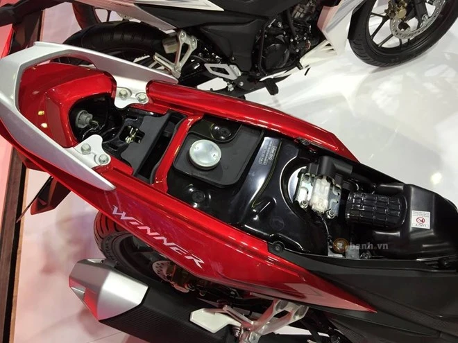  Đánh giá chi tiết và hình ảnh Honda Winner 150 ảnh 9