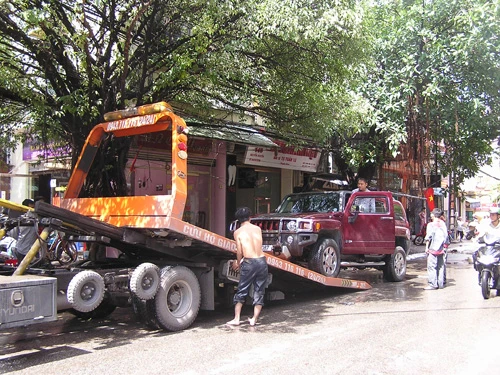 Xử lý khi ô tô chạy vào đường ngập nước ảnh 5