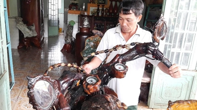 Mô tô bằng gốc cây của nông dân Lâm Đồng khiến dân chơi xe sửng sốt ảnh 7