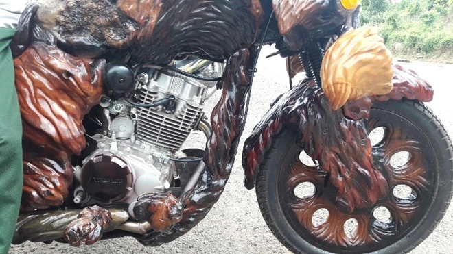 Mô tô bằng gốc cây của nông dân Lâm Đồng khiến dân chơi xe sửng sốt ảnh 3