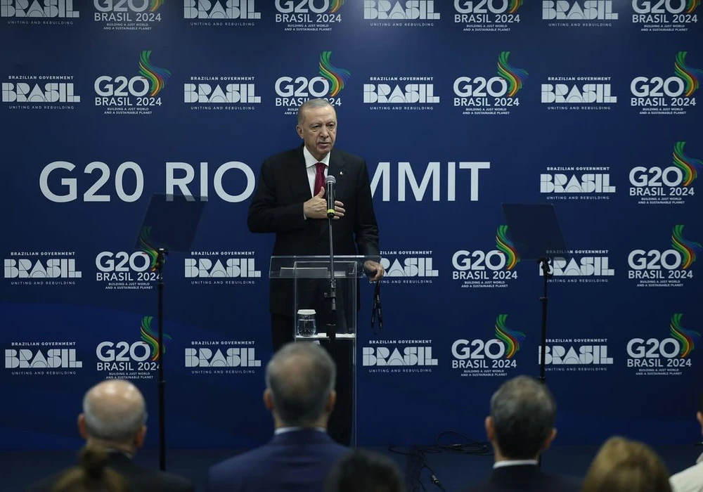 Erdogan nói về việc Nga điều chỉnh học thuyết hạt nhân.jpg