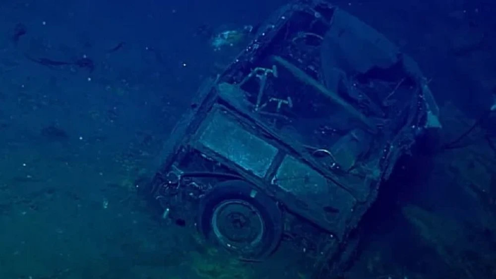 'Phát hiện thú vị' khó hiểu bên trong xác tàu sân bay Mỹ chìm trong Thế chiến 2.jpg