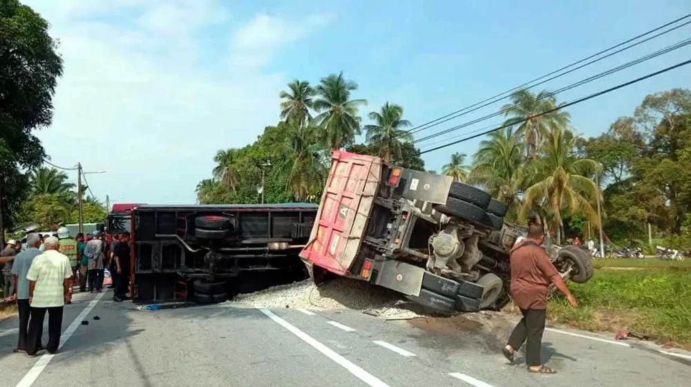 Xe tải tông trực diện đoàn xe cảnh sát chống bạo động, tài xế có kết quả xét nghiệm ma tuý âm tính_2.jpg