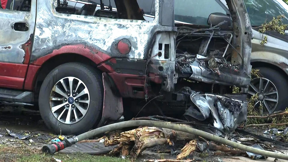 rơi máy bay ở San Diego_2.jpg