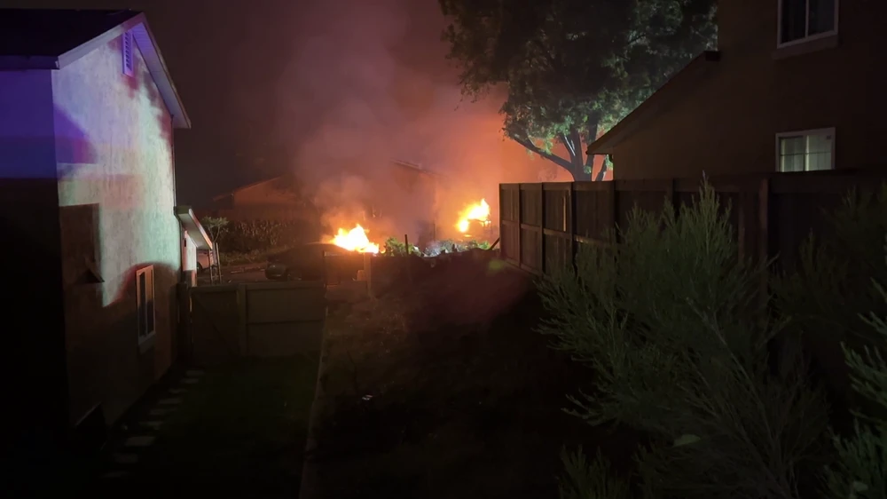 rơi máy bay ở San Diego_3.png