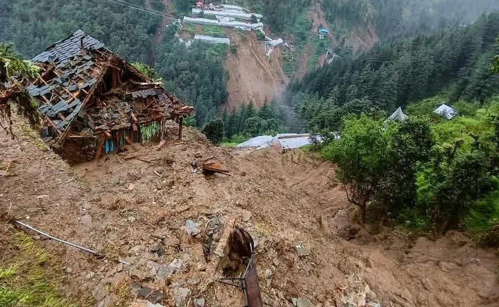 Sạt lở đất do gió mùa ở Ấn Độ.jpg